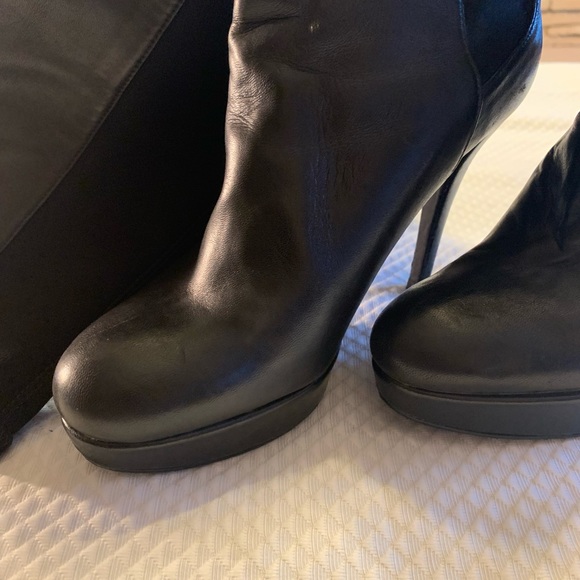 Stuart Weitzman 5050 heels